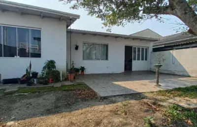 Casa 2 dormitórios à venda no bairro centro com 120 m² de área privativa