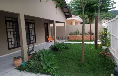 Casa com 4 quartos à venda na rua acary margarida, 124, canasvieiras, florianópolis por r$ 1.380.000