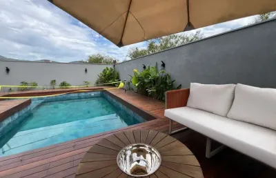 Casa com 3 quartos à venda na avenida wilson castelo branco, 138, deltaville, biguaçu por r$ 2.650.000