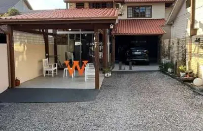 Casa com 2 quartos à venda na servidão canto do canto, 51, morro das pedras, florianópolis por r$ 920.000