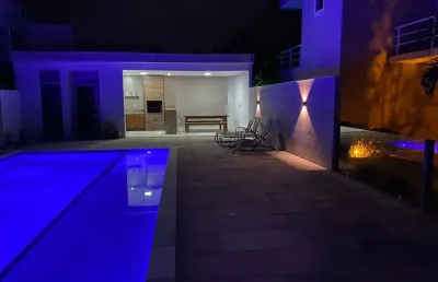 Venda: belissimo duplex a 450 metros da praia orla norte porto seguro-ba