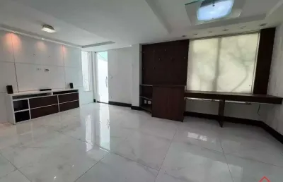 Excelente casa geminada para aluguel no bairro ouro preto!