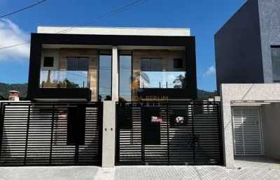 Casa com 3 quartos à venda no Sertãozinho, Matinhos 