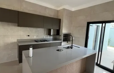 Residencial fechado 03 dormitórios suíte área 275m²