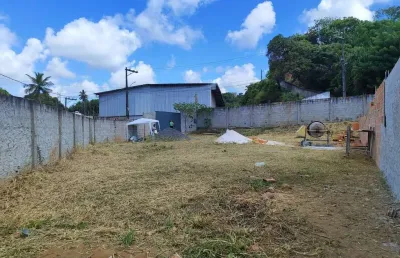 Terreno à venda na Rua Vale do Ouro, 7, Cassange, Salvador