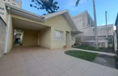 Casa com 3 quartos à venda na rua antônio dariva, campo comprido, curitiba, 322 m2 por r$ 920.000