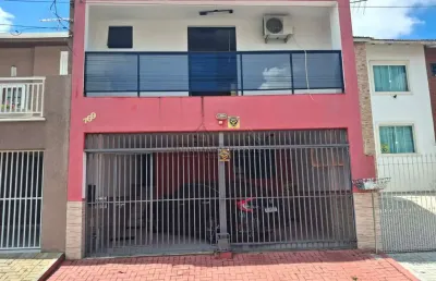 Casa com 4 quartos à venda na rua antônio rechetelo, 169, fazendinha, curitiba, 140 m2 por r$ 650.000