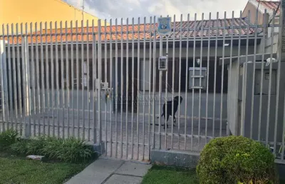 Casa com 4 quartos à venda na rua doutor manoel francisco ferreira correia, 3, portão, curitiba, 350 m2 por r$ 1.150.000