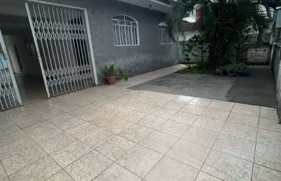 Casa com 2 quartos à venda na rua waldemar cavanha, 169, campo comprido, curitiba, 200 m2 por r$ 600.000