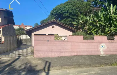 Terreno à venda no Bom Retiro, Joinville 