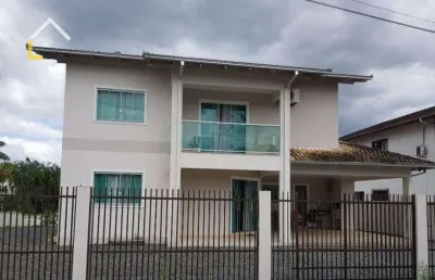 Casa com 4 quartos à venda no Bom Retiro, Joinville 