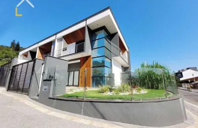 Casa com 3 quartos à venda no Saguaçu, Joinville 