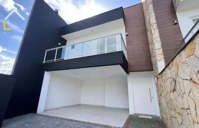 Casa em condomínio fechado com 3 quartos à venda no Glória, Joinville 