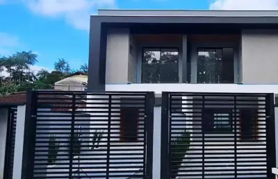 Casa com 3 dormitórios à venda, 134 m² por r$ 650.000,00 - floresta - joinville/sc