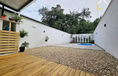 Casa com 3 quartos à venda no Bom Retiro, Joinville 