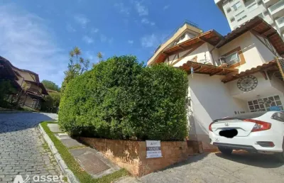Asset imóveis vende casa duplex de condoínio, por r$ 1.250.000, em santa rosa - niterói