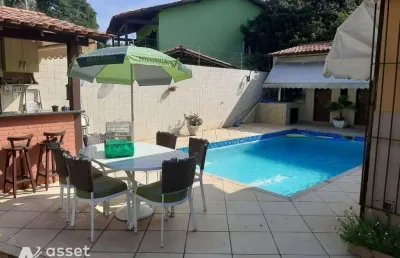 Asset imóveis vende casa com 3 quartos (1suíte), 147m², por r$ 950.000 - itaipu - niterói/rj