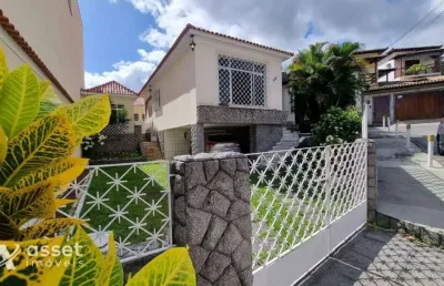 Asset imóveis vende casa com 3 quartos, sendo 1 suíte, por r$ 550.000 - porto novo - são gonçalo/rj