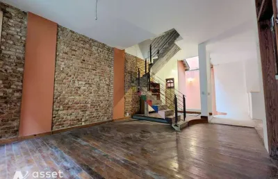 Asset imóveis vende casa triplex com varanda e 4 quartos, 240m², por r$ 790.000 - ingá - niterói/rj