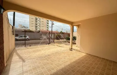 Casa com 3 quartos à venda na Rua Tereza de Ávila, 89, Gayon, Londrina