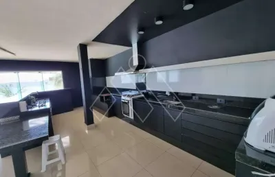 Casa comercial com 3 salas à venda na Rua Governador Valadares, 722, Andrade, Londrina