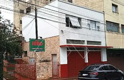 Loja e casa comercial 250m2 em terreno 406m2 centro de londrina - vende