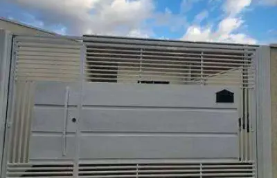 Casa com 2 quartos à venda no Quiririm, Taubaté 