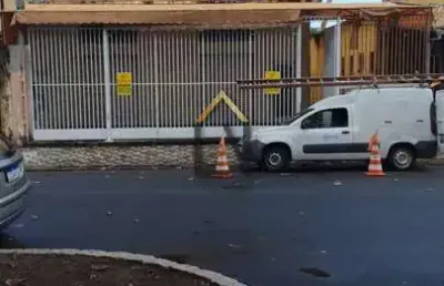 Sobrado com ponto comercial na av. independência, taubaté
