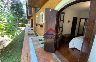 Casa com 7 dormitórios à venda, 924 m² por r$ 3.500.000,00 - recanto araucária - campos do jordão/sp