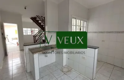 Excelente sobrado em condomínio para locação prainha, caraguatatuba