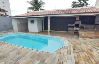 Casa a venda  martin de sá, caraguatatuba-sp localizada a 150 m da praia martim de sá