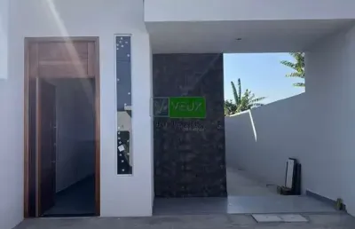 Excelente casa a venda  balneário dos golfinhos, caraguatatuba-sp possui 3 dormitórios