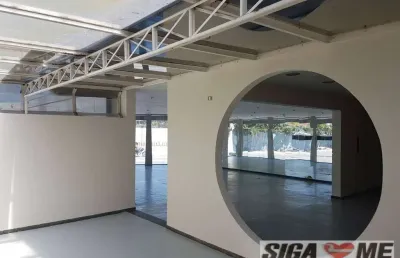 Aluga-se loja comercial 700m2 de área contruida em santo amaro