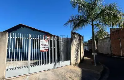 Casa para alugar em marília-sp no bairro jânio quadros.visite, negocie e alugue com a pontual imóveis uma das melhores imobiliárias em marília sp