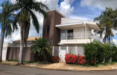 Aluguel de casa de luxo no parque das esmeraldas ii em marília-sp. venha conhecer!