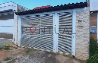 Casa à venda em marília-sp, jardim santa antonieta: 2 quartos, 1 sala, 1 banheiro, 2 vagas de garagem, 200m²! visite e negocie com a pontual imóvei