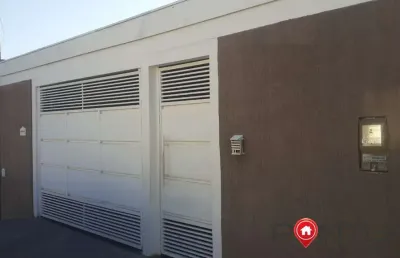 Casa com 2 quartos à venda no Osvaldo Fanceli, Marília 