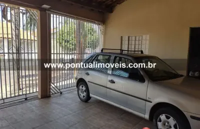 Casa à venda em marília no bairro palmital. visite!