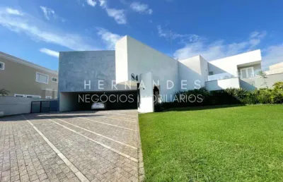 Luxuosa mansão em condomínio de alto padrão em alphaville residencial zero, barueri-sp: 4 quartos, 4 suítes, 4 salas, 6 banheiros, 10 vagas de garagem e 1.200,00 m² de área. venha conhecer!