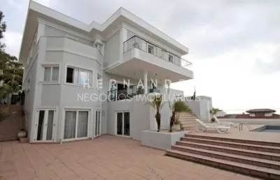 Casa disponível para venda e locação com 6 suítes em alphaville
