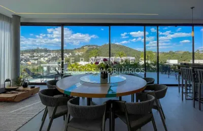 Casa mobiliada e decorada de alto padrão em condomínio em tamboré - 5 quartos, 5 suites, 3 salas - 520m² - porteira fechada