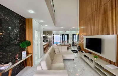 Casa em condomínio de luxo com 3 suítes em santana de parnaíba-sp, bairro suru: 3 quartos, 3 salas, 4 banheiros, 2 vagas, 198m².