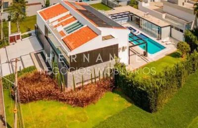 Rês .alphaville 2 com 970m² de terreno com 10 suítes