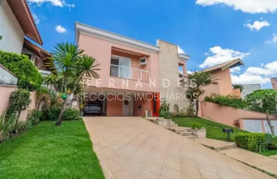 Casa de luxo em condomínio para locação em -sp: 4 quartos, 4 suítes, 2 salas, 4 banheiros, 4 vagas e 495m² de área.