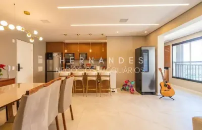 Apartamento sofisticado com automação completa e reforma de alto padrão