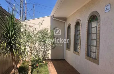 Casa com 3 quartos à venda na Vila Lemos, Bauru 