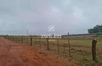 Chácara / sítio com 4 quartos à venda na Zona Rural, Itapuí 