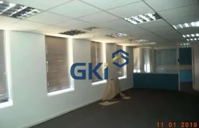 Sala comercial com 6 salas para alugar na Rua Sansão Alves dos Santos, 433, Brooklin, São Paulo