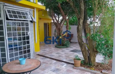 Casa alto padrão no melhor da cidade vargas, pertinho do metro