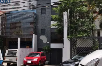 Prédio comercial com 246 m², 4 vagas, ótimo para clinicas e próximo a futura estação oscar freire
